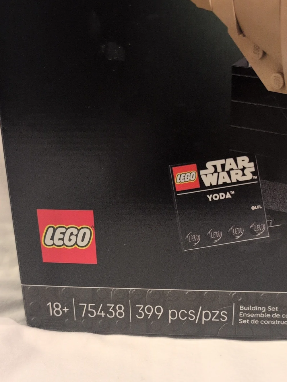 LEGO Star Wars Yoda Bust Model - Green and Tan